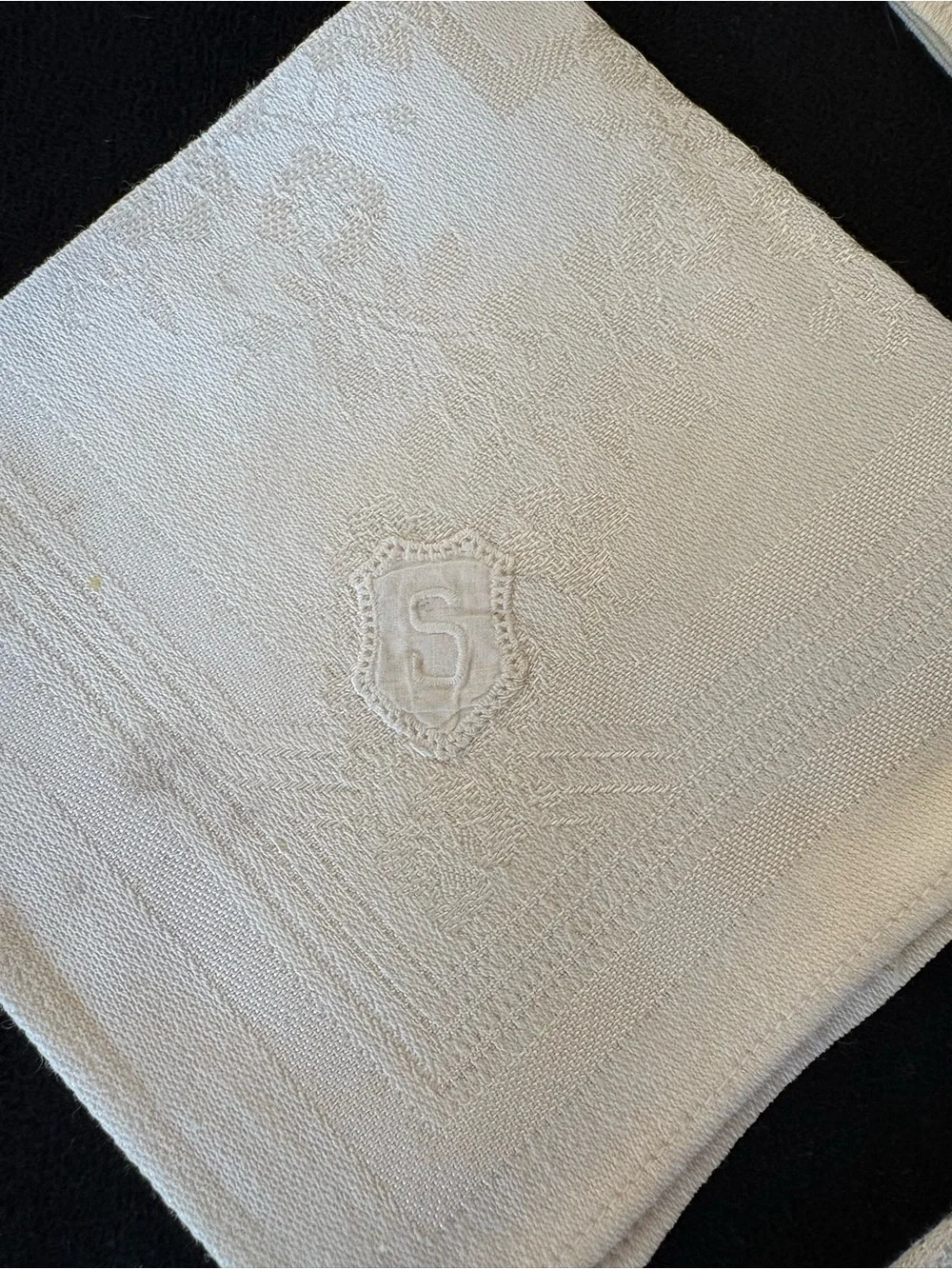 Classic Cream Linen Cocktail Napkins — Set of 4